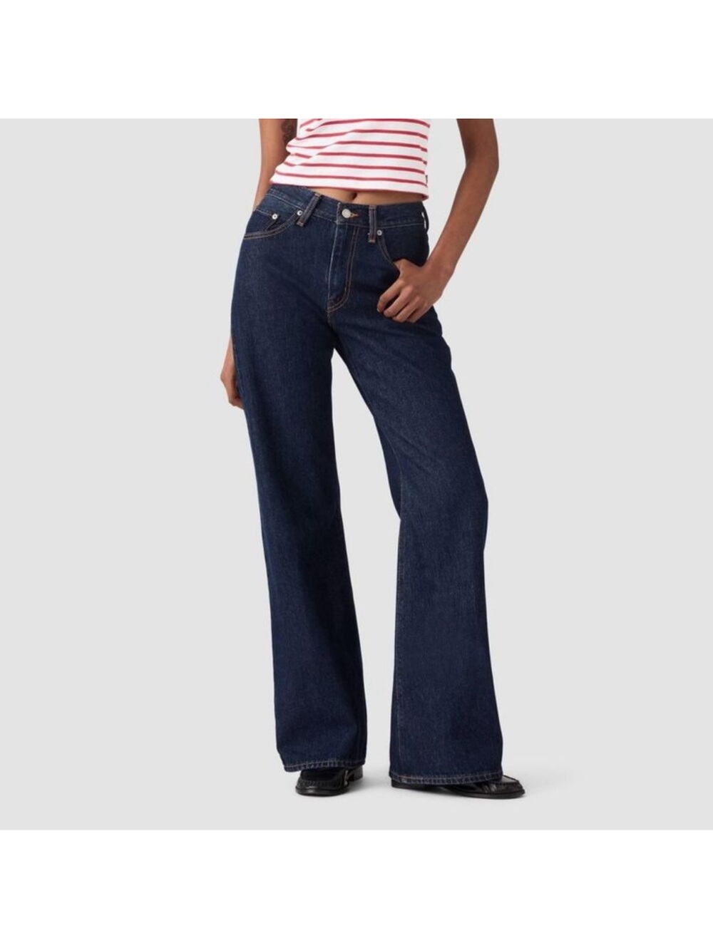 Levi's Dark Indigo Wide-Leg Jeans mid rise baggy 28 by 31